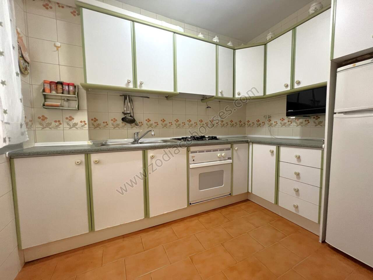 128297 Apartamentos - 13